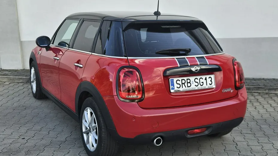 MINI Cooper -