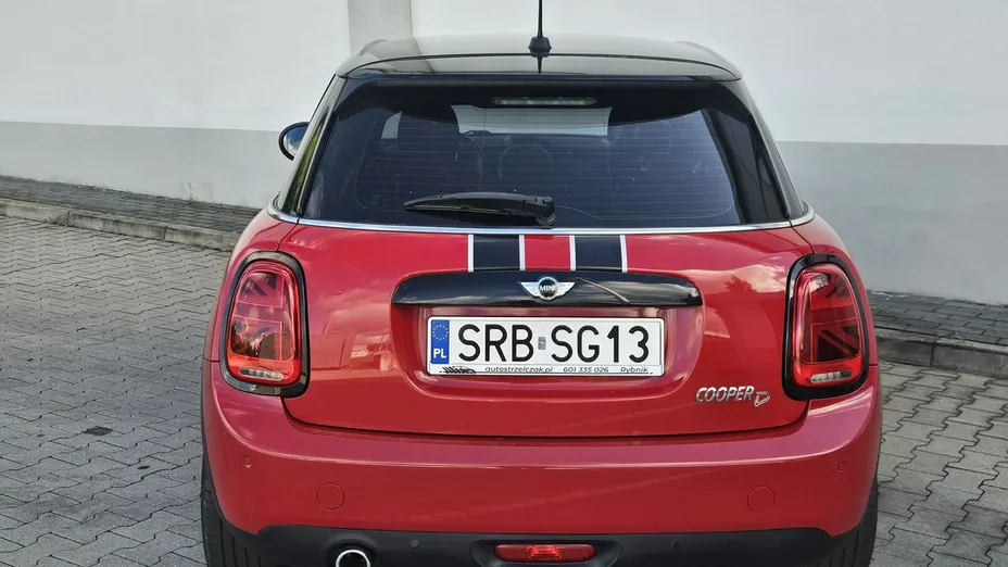 MINI Cooper -