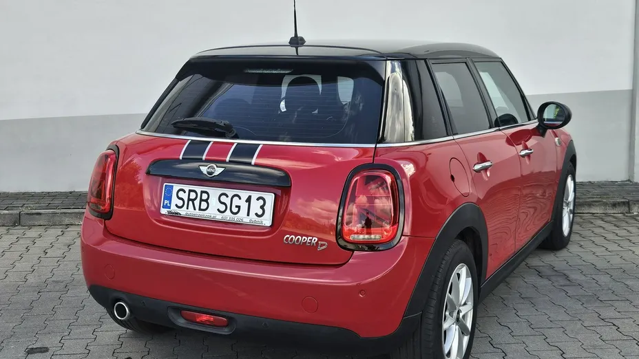 MINI Cooper -