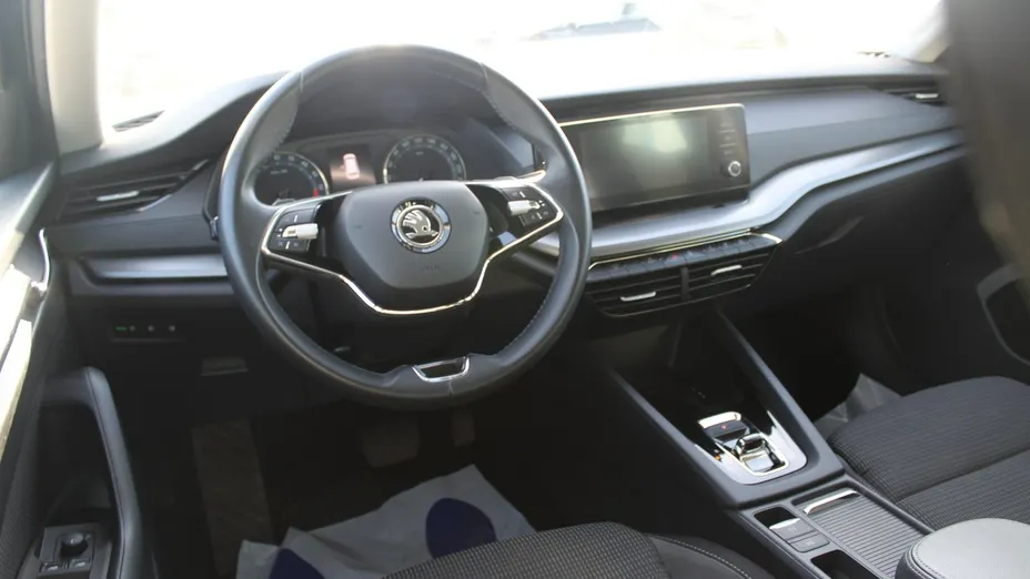 SKODA Octavia -