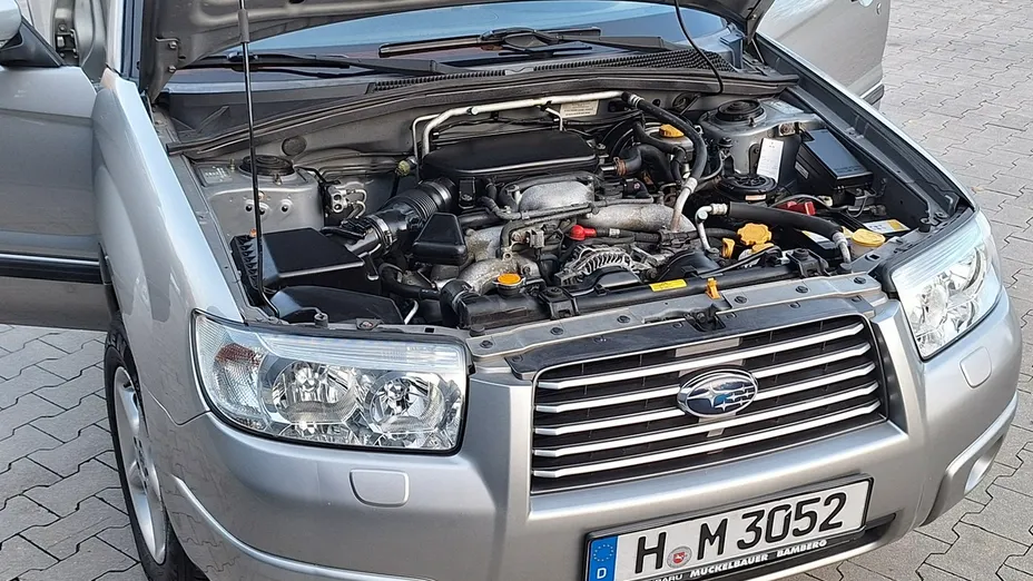 SUBARU Forester -
