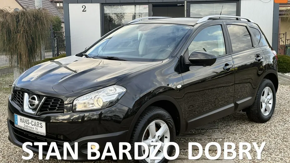 NISSAN Qashqai -