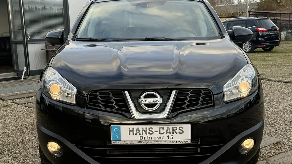 NISSAN Qashqai -