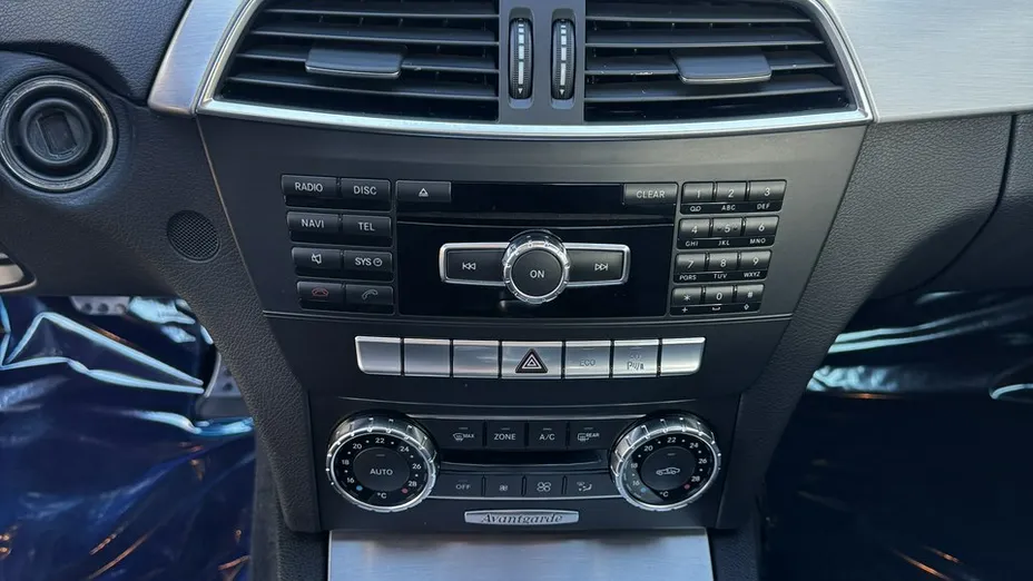 MERCEDES-BENZ C Klasa -