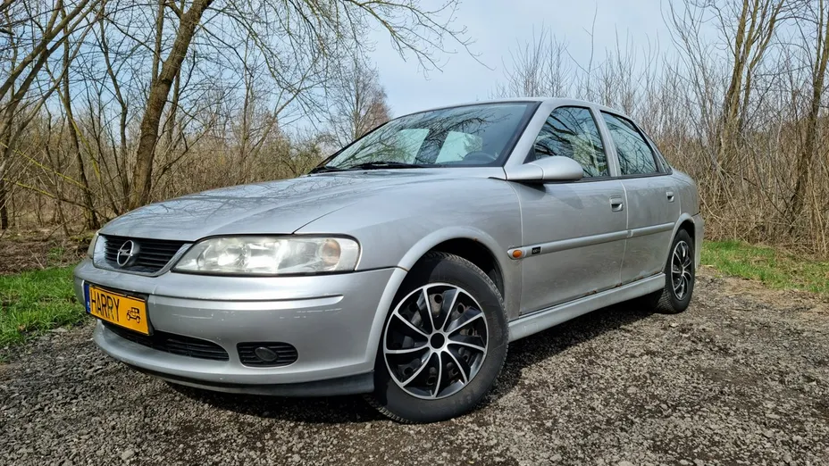 OPEL Vectra -