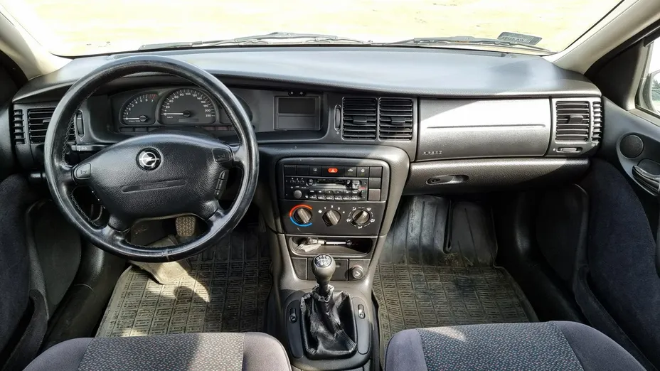 OPEL Vectra -