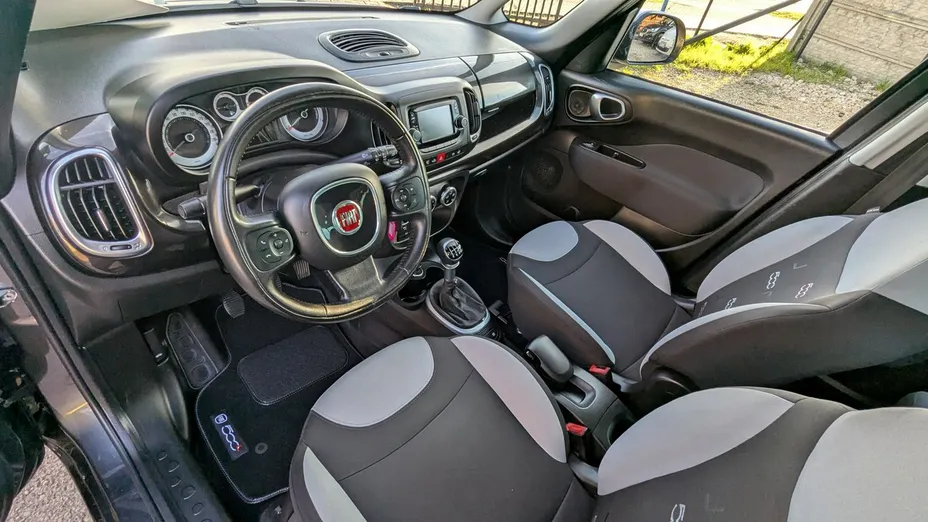 FIAT 500L -