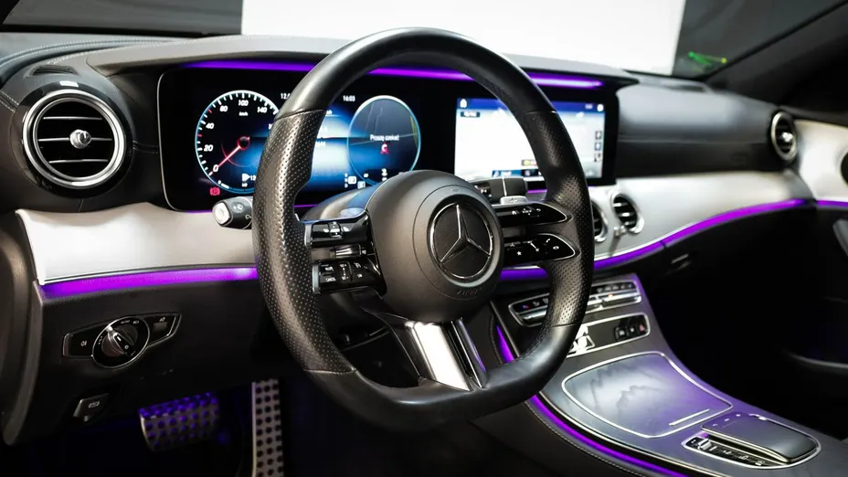 MERCEDES-BENZ E Klasa -