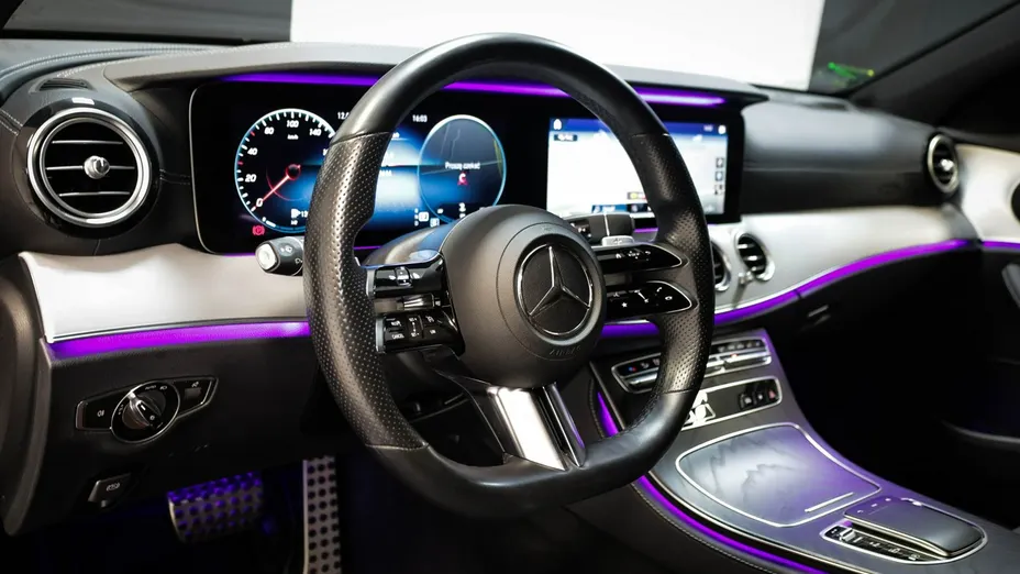 MERCEDES-BENZ E Klasa -