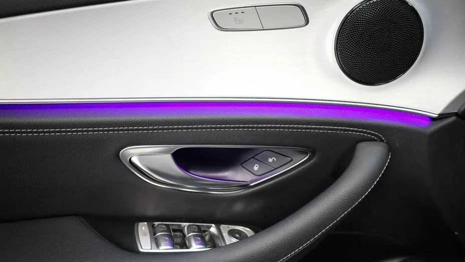 MERCEDES-BENZ E Klasa -