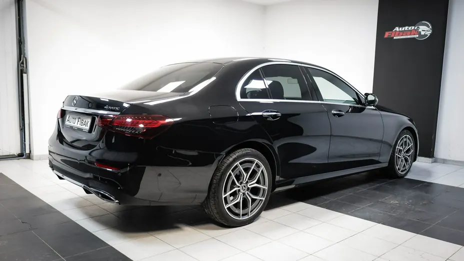 MERCEDES-BENZ E Klasa -