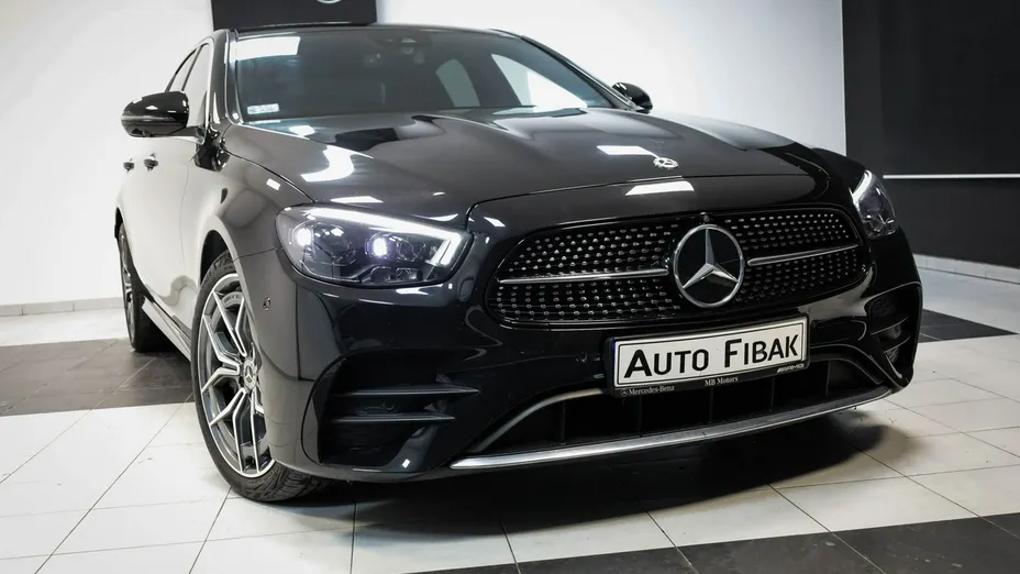 MERCEDES-BENZ E Klasa -