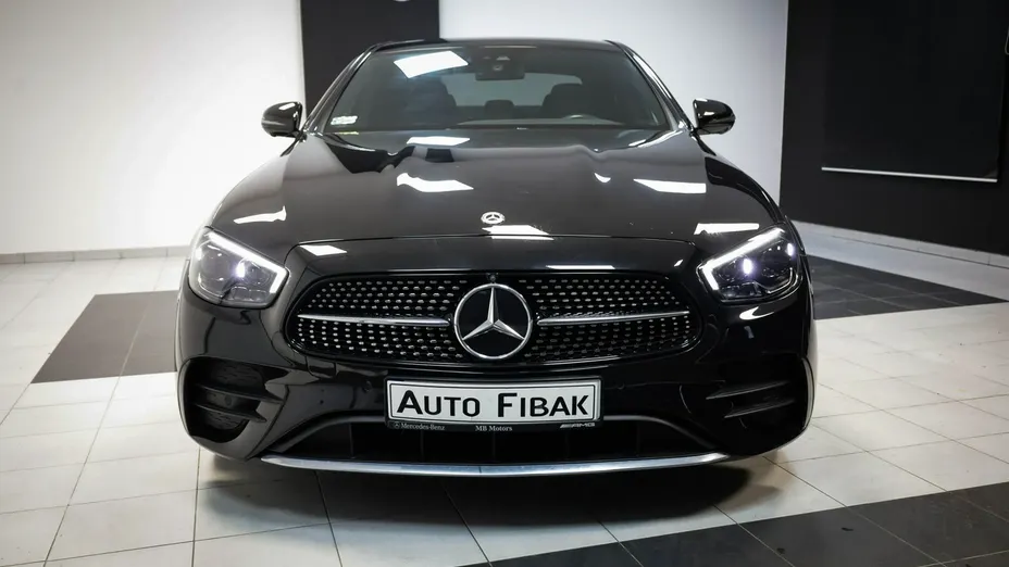 MERCEDES-BENZ E Klasa -