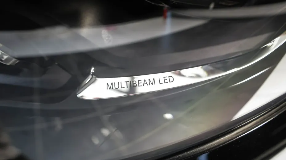 MERCEDES-BENZ E Klasa -