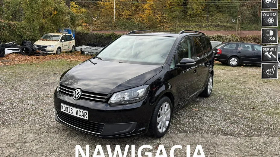 VOLKSWAGEN Touran -