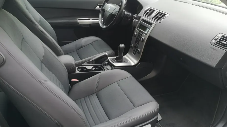 VOLVO C30 -