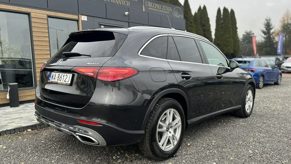 MERCEDES-BENZ GLC -