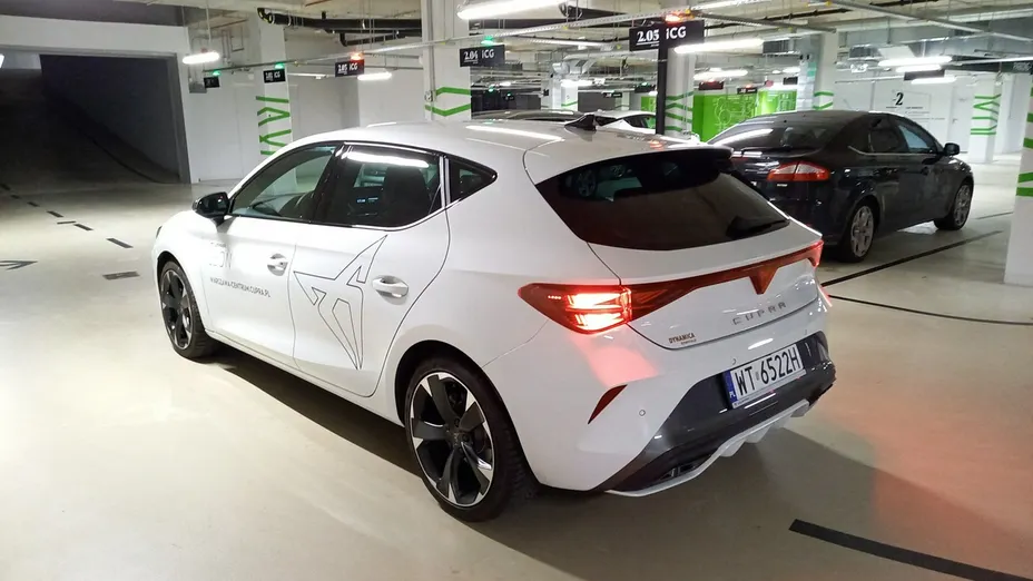CUPRA Leon -