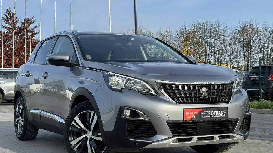PEUGEOT 3008 -