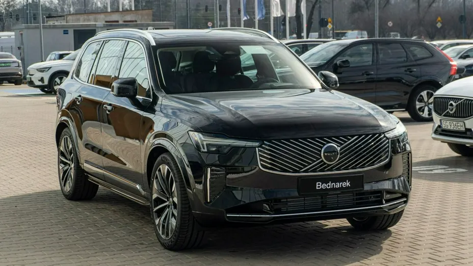 VOLVO XC90 -
