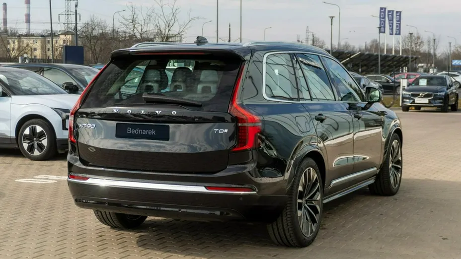 VOLVO XC90 -