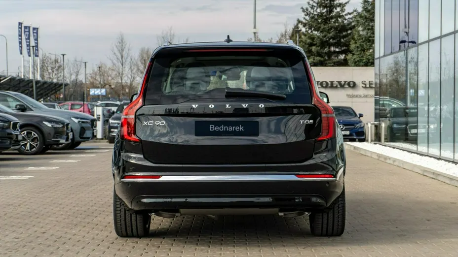 VOLVO XC90 -