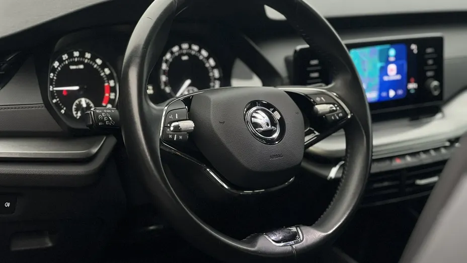 SKODA Octavia -