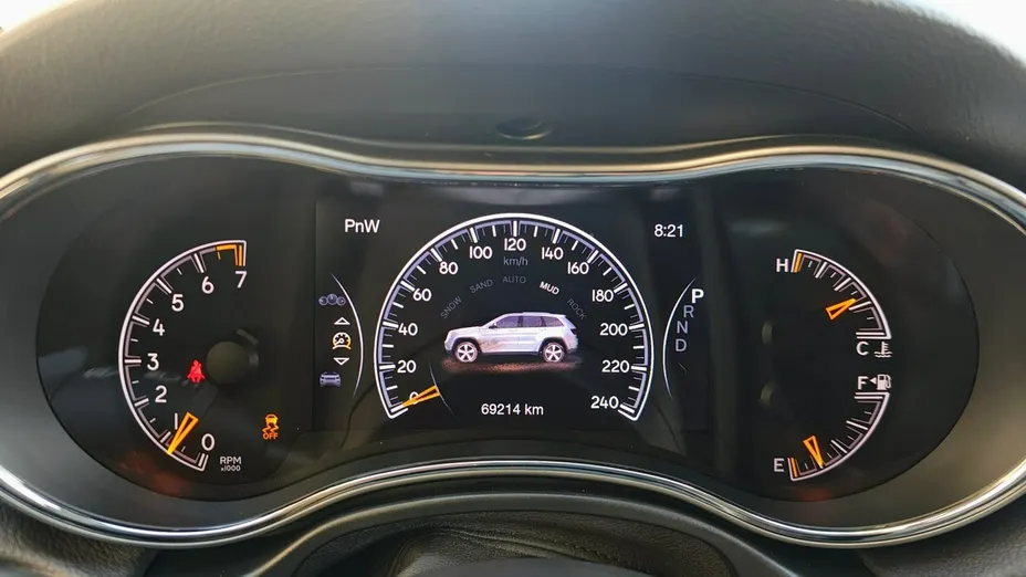 JEEP Grand Cherokee -
