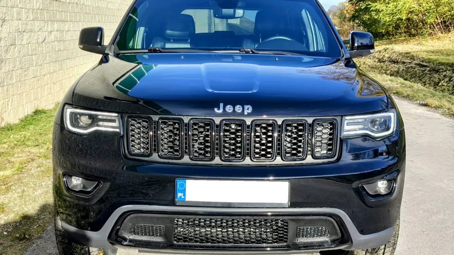 JEEP Grand Cherokee -