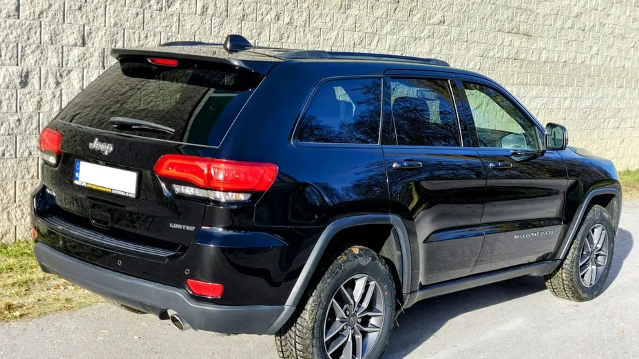 JEEP Grand Cherokee -
