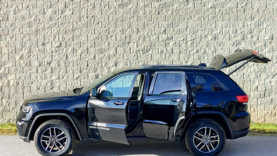 JEEP Grand Cherokee -