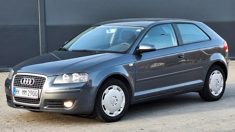 AUDI A3 -
