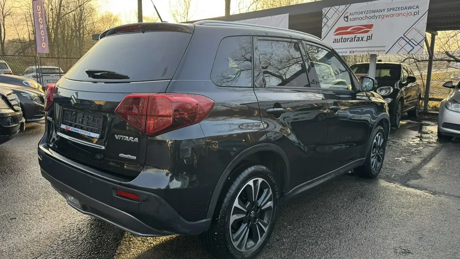 SUZUKI Vitara -