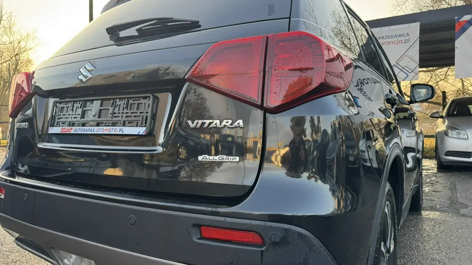 SUZUKI Vitara -