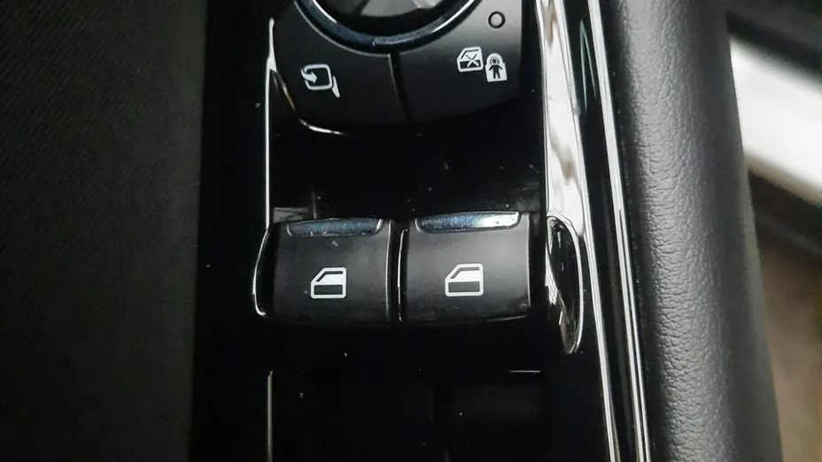 FORD S-MAX -