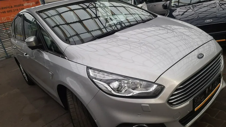FORD S-MAX -