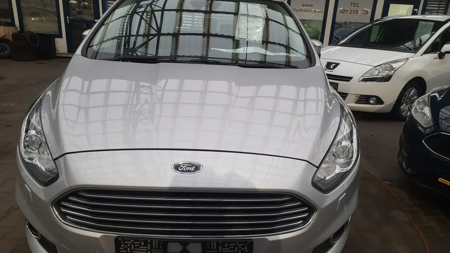 FORD S-MAX -