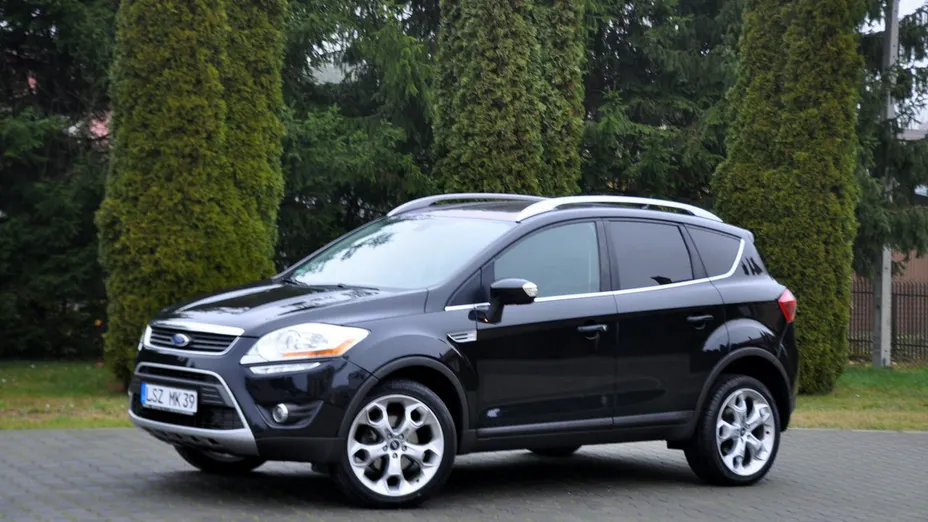 FORD Kuga -