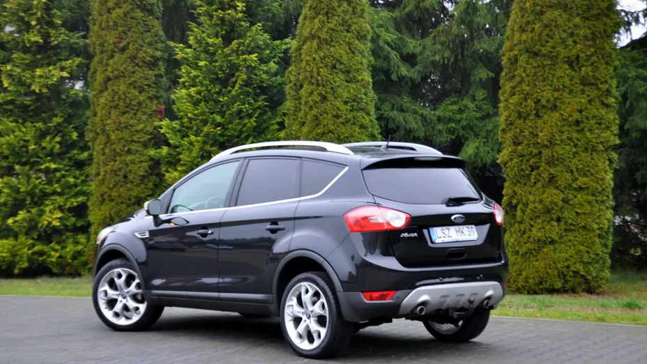 FORD Kuga -