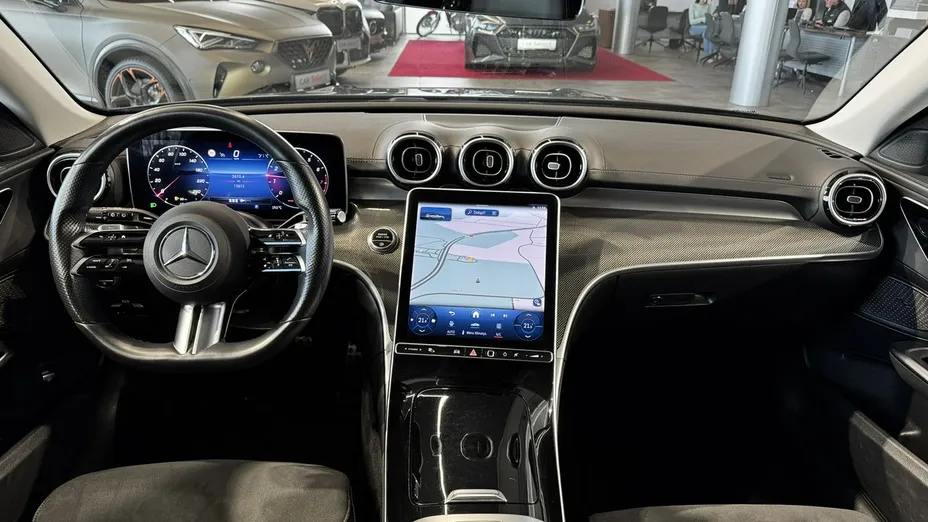 MERCEDES-BENZ C Klasa C 200 mHEV AMG