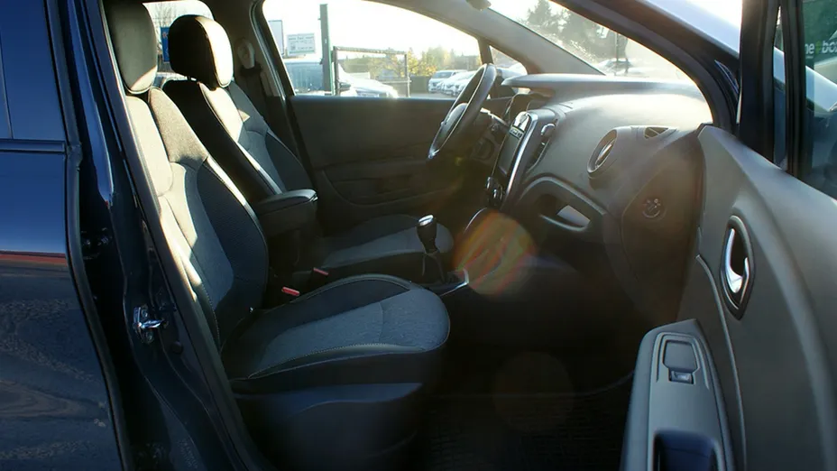 RENAULT Captur -