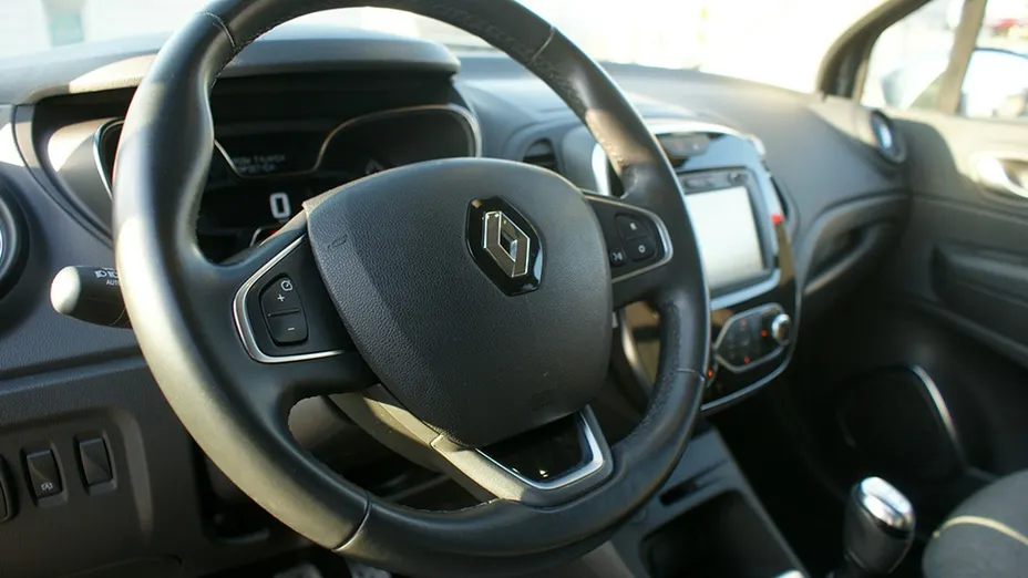 RENAULT Captur -