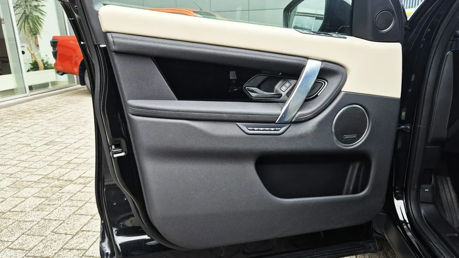 LAND ROVER Discovery Sport -