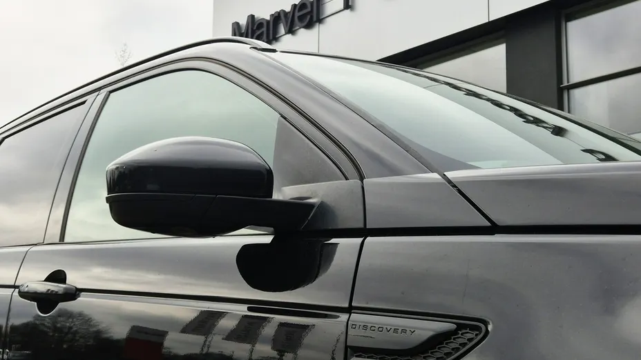 LAND ROVER Discovery Sport -