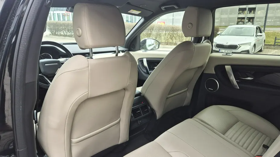 LAND ROVER Discovery Sport -