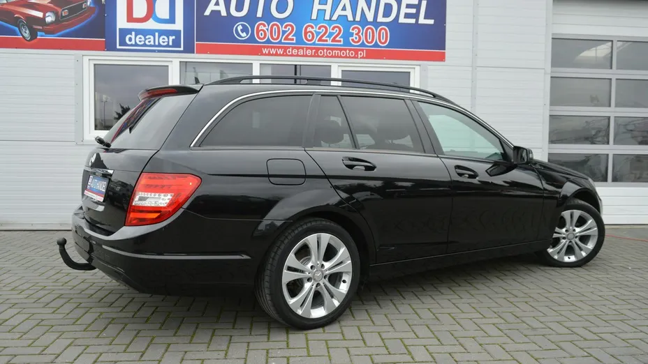 MERCEDES-BENZ C Klasa -