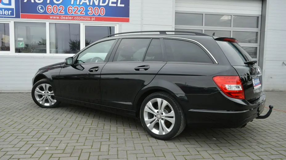 MERCEDES-BENZ C Klasa -