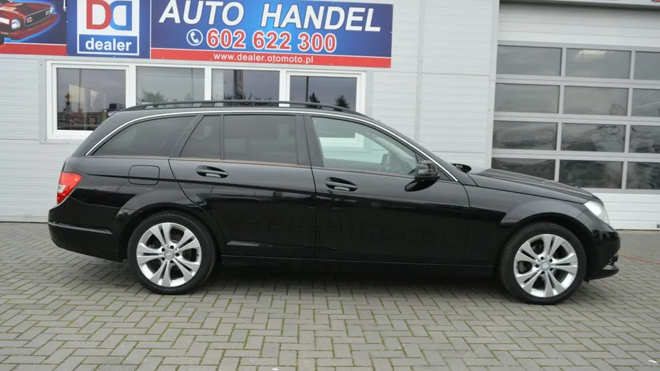 MERCEDES-BENZ C Klasa -