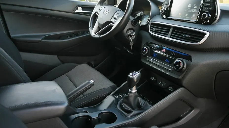 HYUNDAI Tucson -