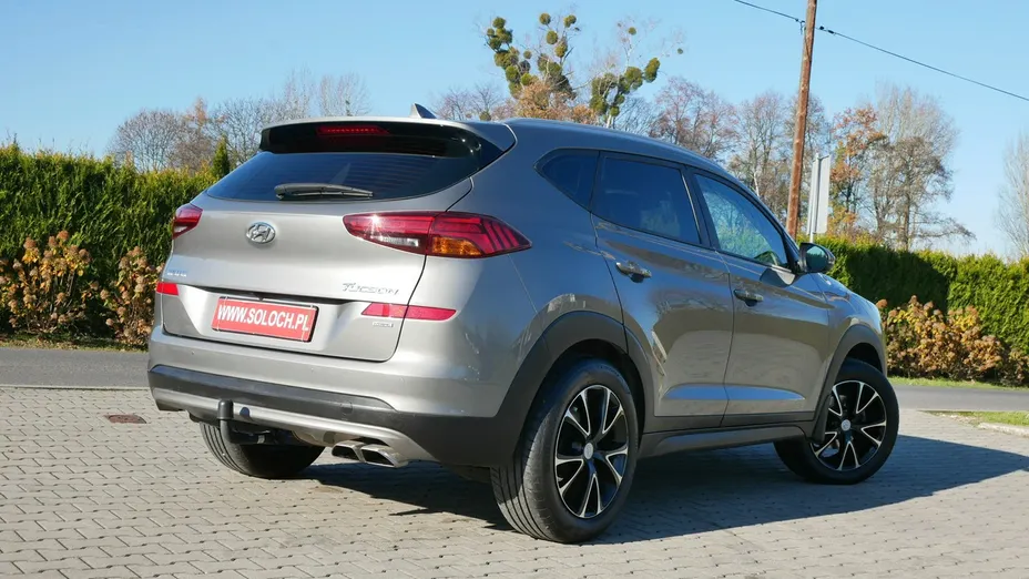 HYUNDAI Tucson -